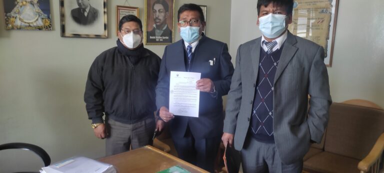 ASUME NUEVO DIRECTOR DEL HOSPITAL  REGIONAL “MANUEL NUÑEZ BUTRON” PUNO